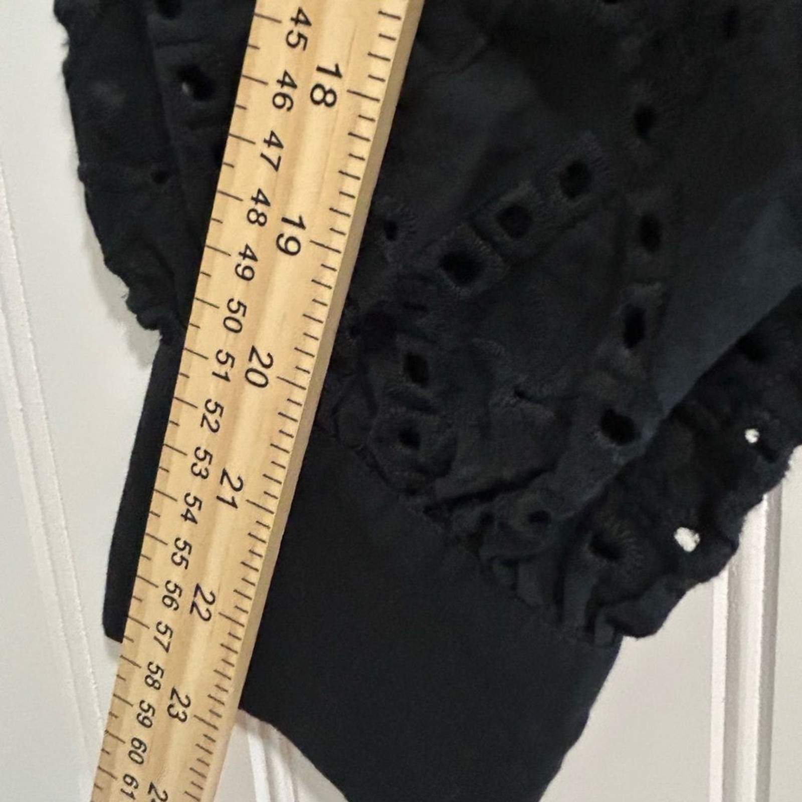 Talbots Black women Eyelet Button-Down blouse 100% COTTON Size M
