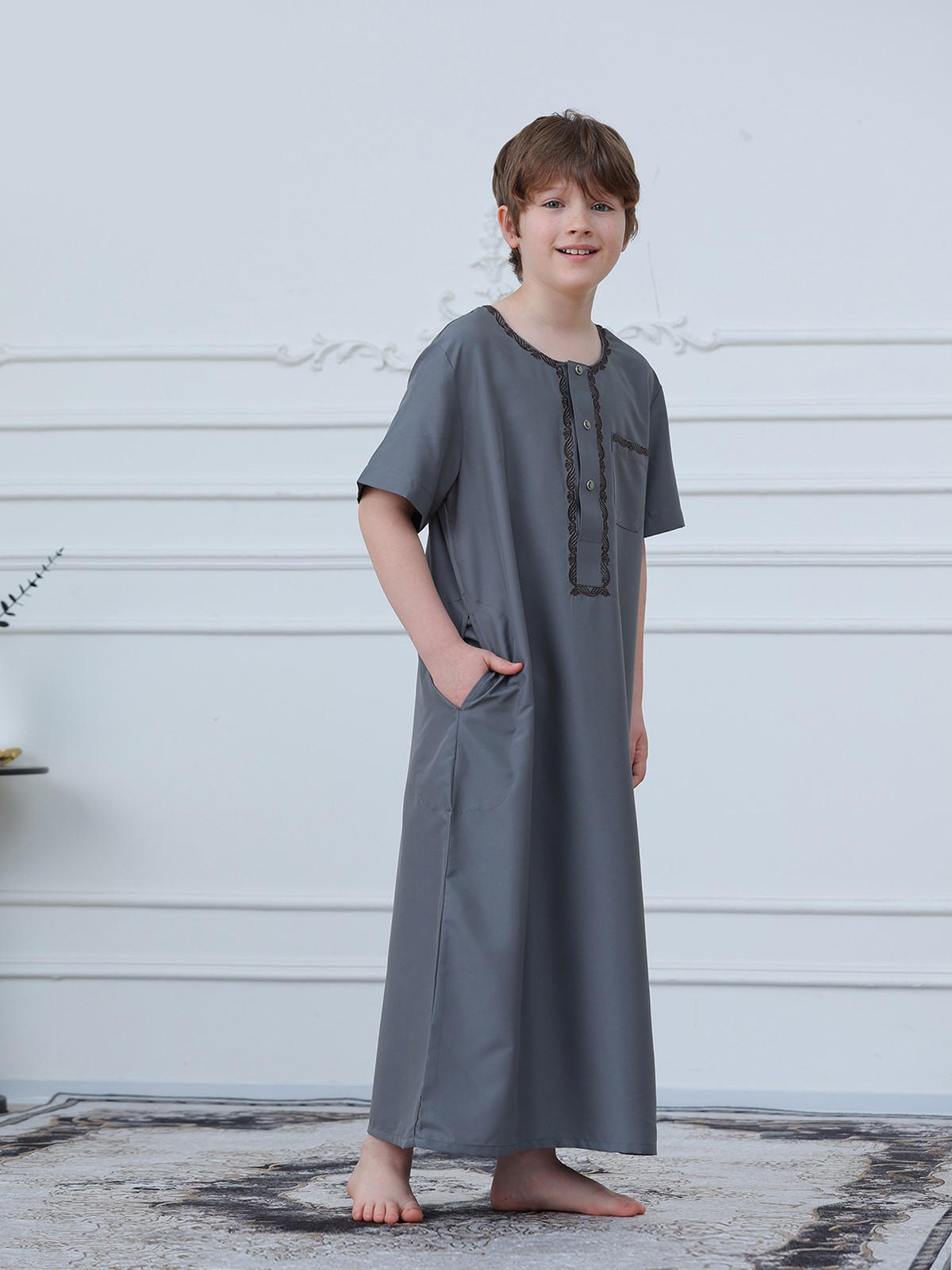 Saudi Arab Boys Thobe Jubba Long Sleeve Abaya Coat Simple Button Daily Wear Eid