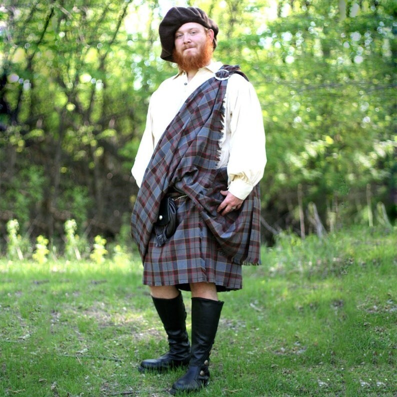 Men’s Scottish Kilts 8Yards Tartan Kilt 130z Casual Kilt Available in 40 Tartans