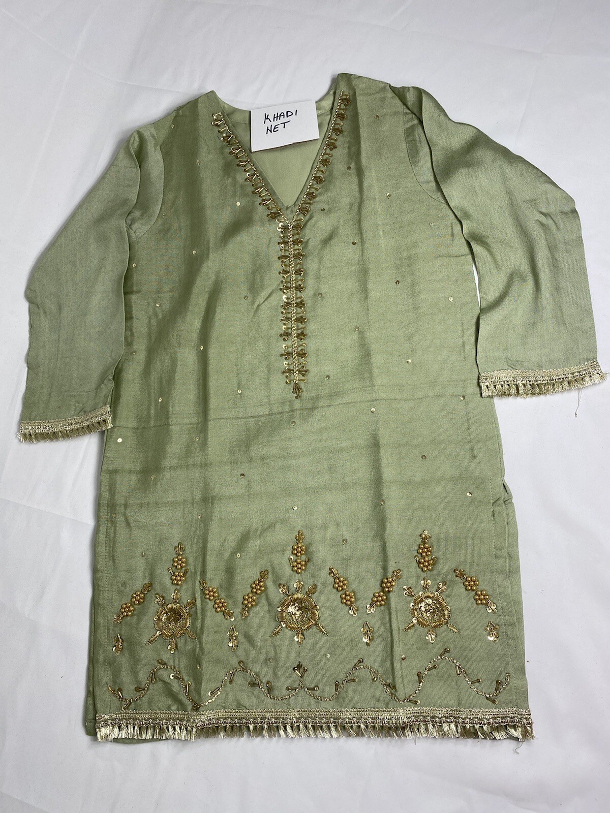 Little girls khaadi net hand embroidery kameez shalwar 6 years size 32