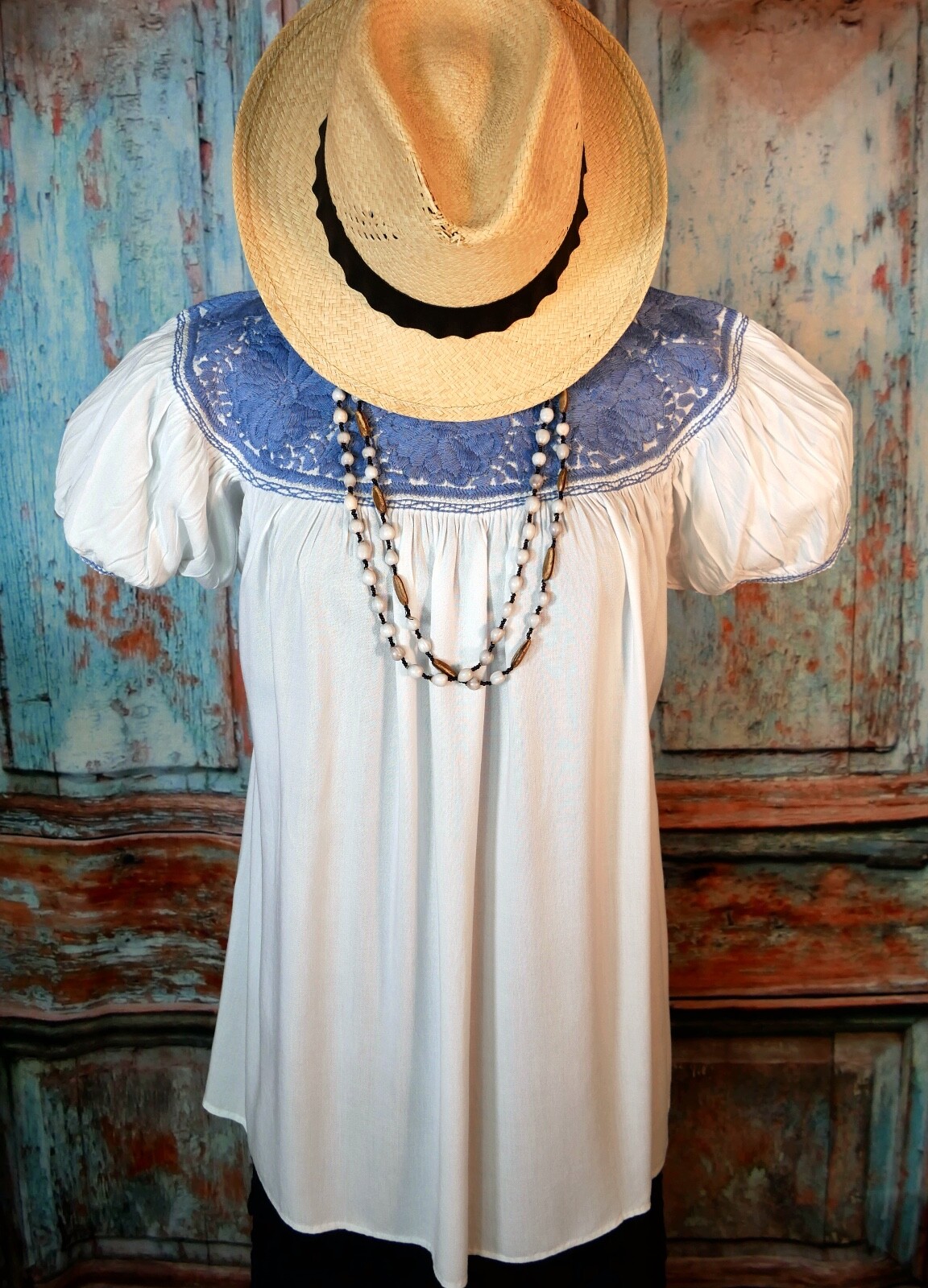 Sm Peasant Blouse Hand Embroidery Blue & White Rayon Fabric Mayan Chiapas Mexico