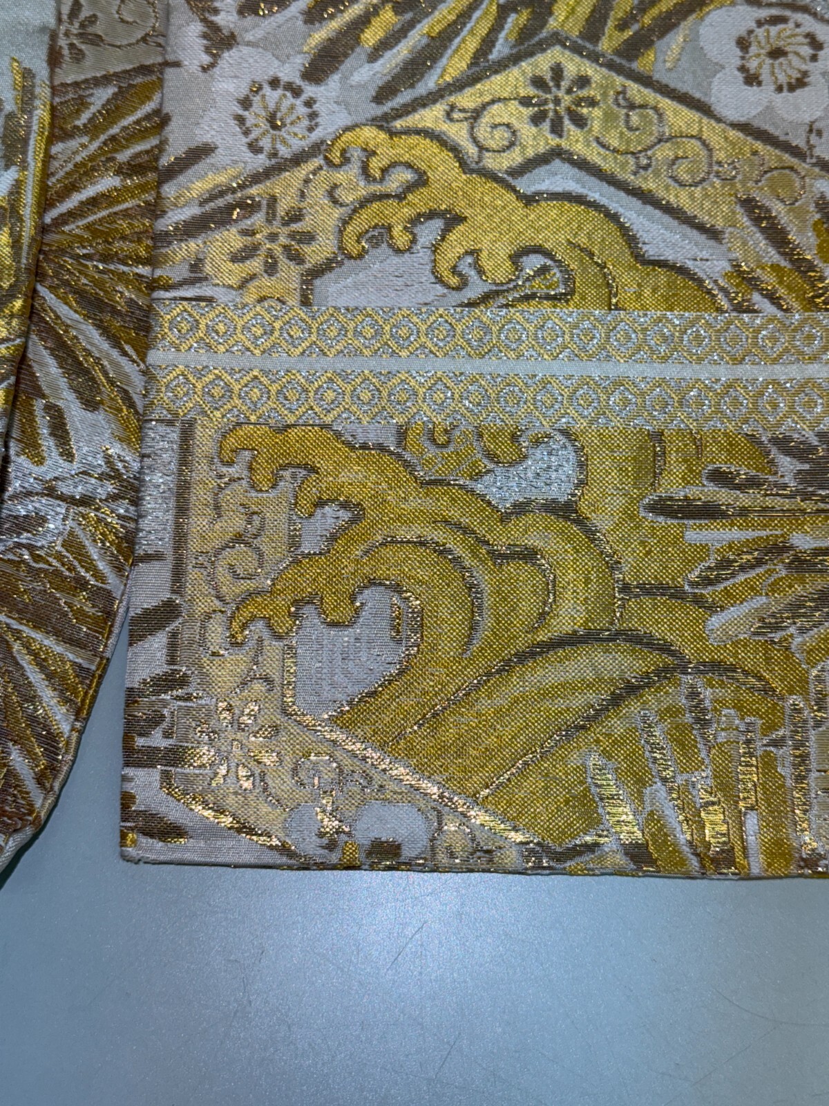 Japanese Vintage Kimono Maru Obi silk Gold Embroidery Reversible 153.5×11.8in
