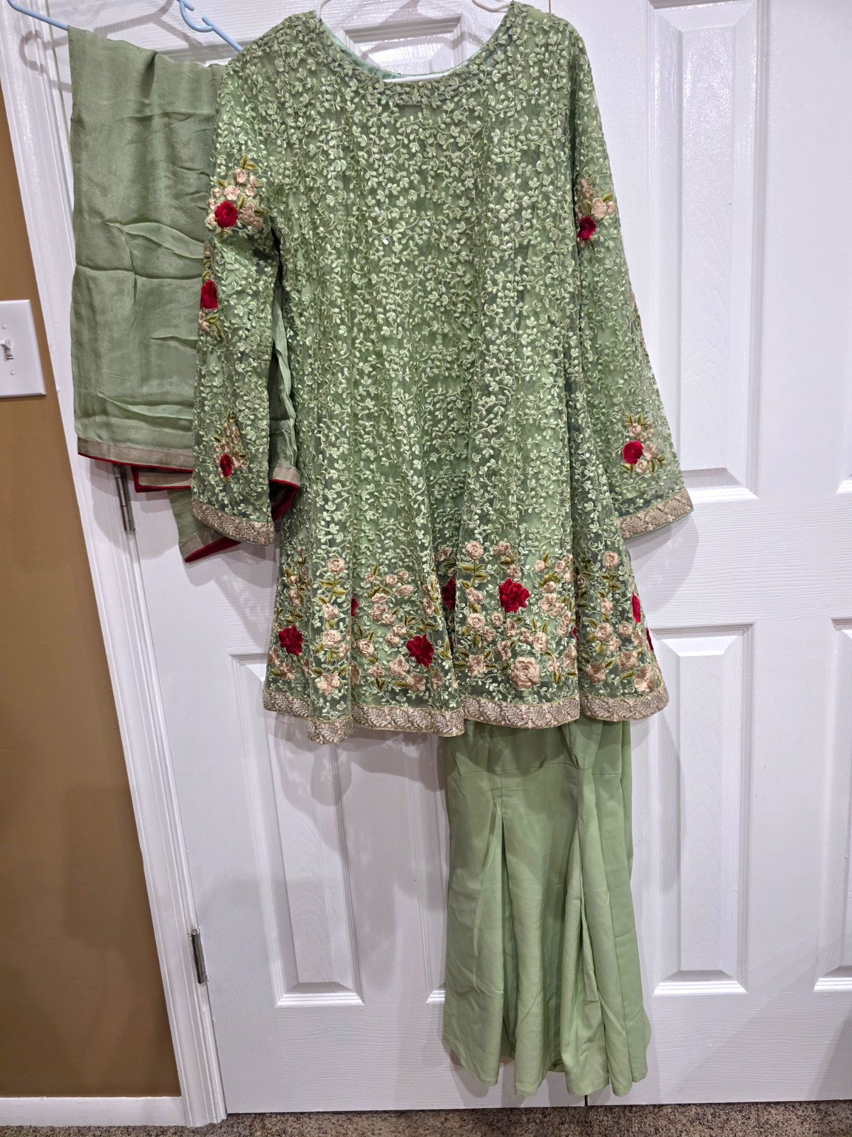 Pakistani 3Pc Embroidered Net Suit Green Gharara Kameez Wedding Party Size M