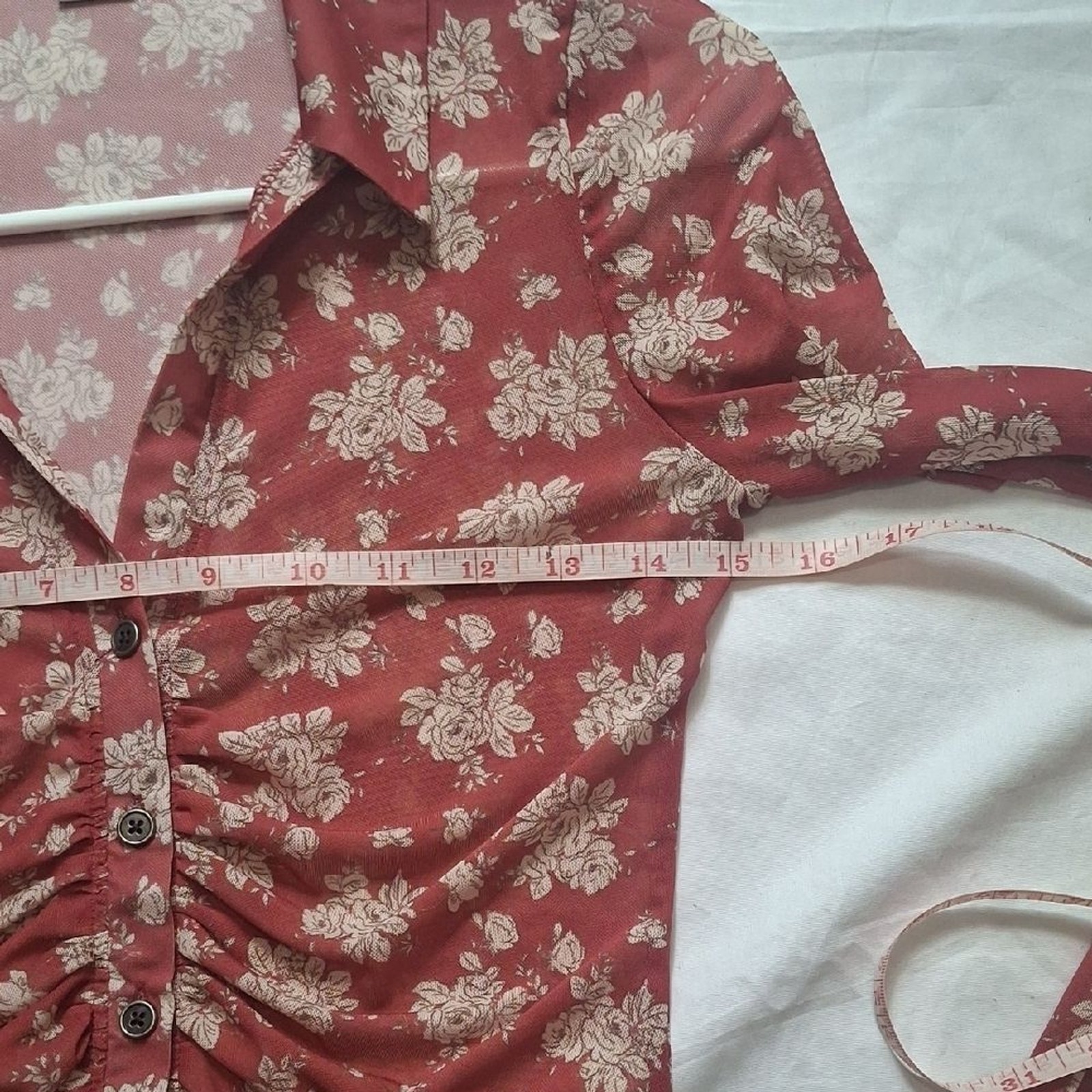 Altar’d State Wome’s Red Ruched Long Sleeve Blouse Size XS