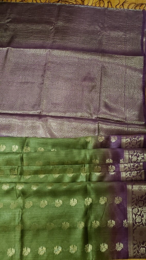 Tussar Silk Handloom Saree Floral Zari Work Brocade Pallu Unstitched Blouse