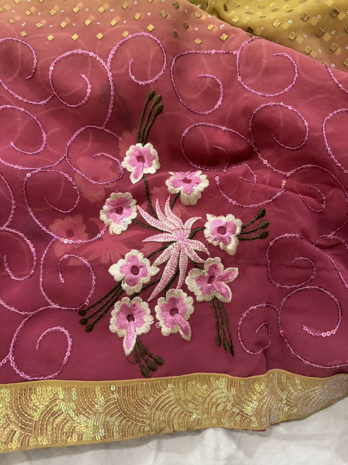 Indian/Pakistani Sari Set, Gold and Pink, Ethnic 44×208”