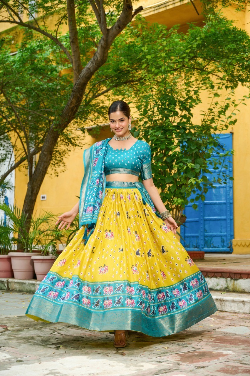 Royal Maharani Heritage Lichi Silk Jacquard Bridal Lehenga