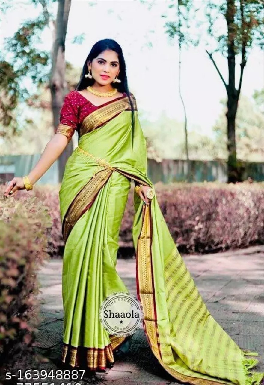 Woven Kanjivaram Jacquard, Pure Silk Saree (Green)