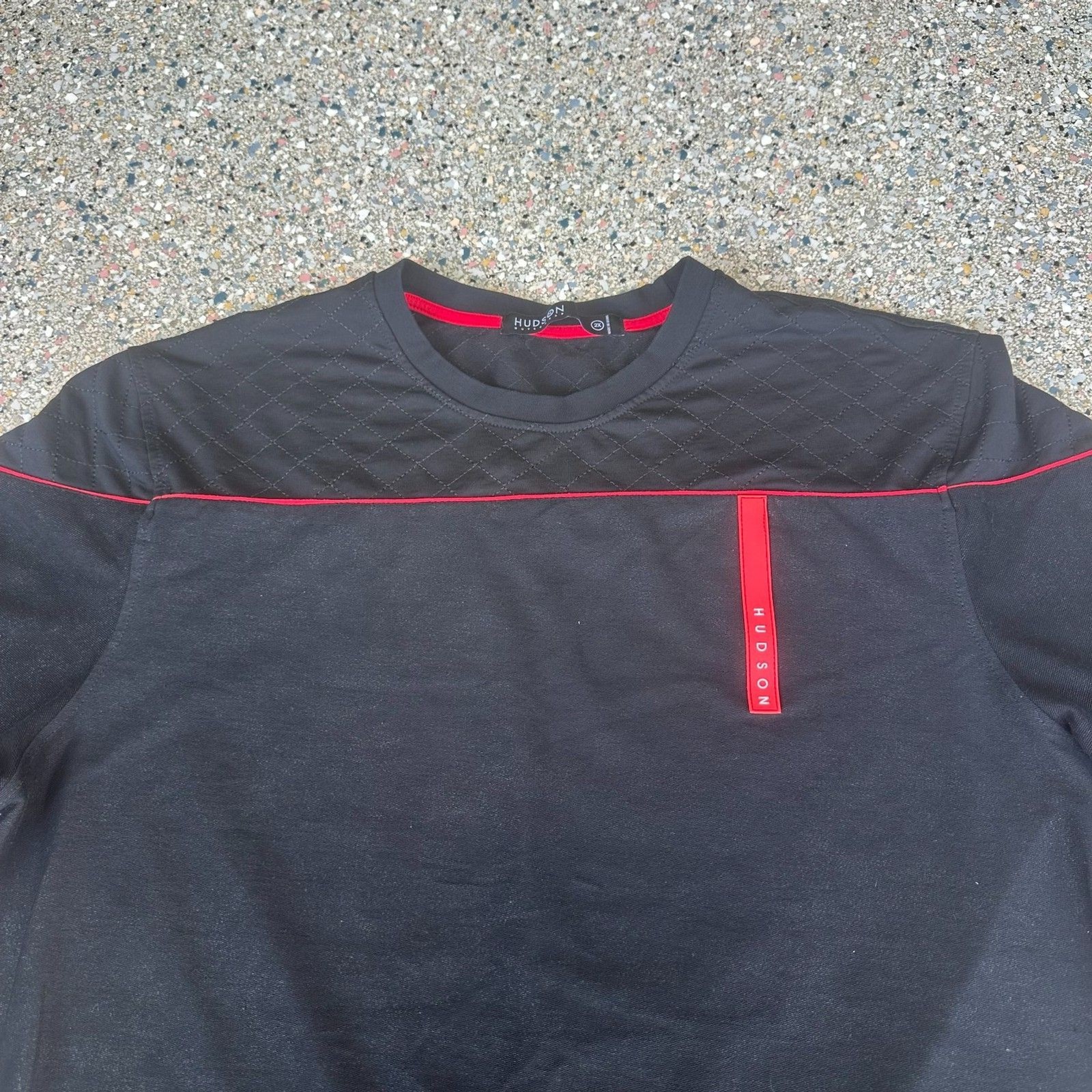 Husdon Outerwear Mens 2XL XXL Long Sleeve Black Quited Red detail shirt