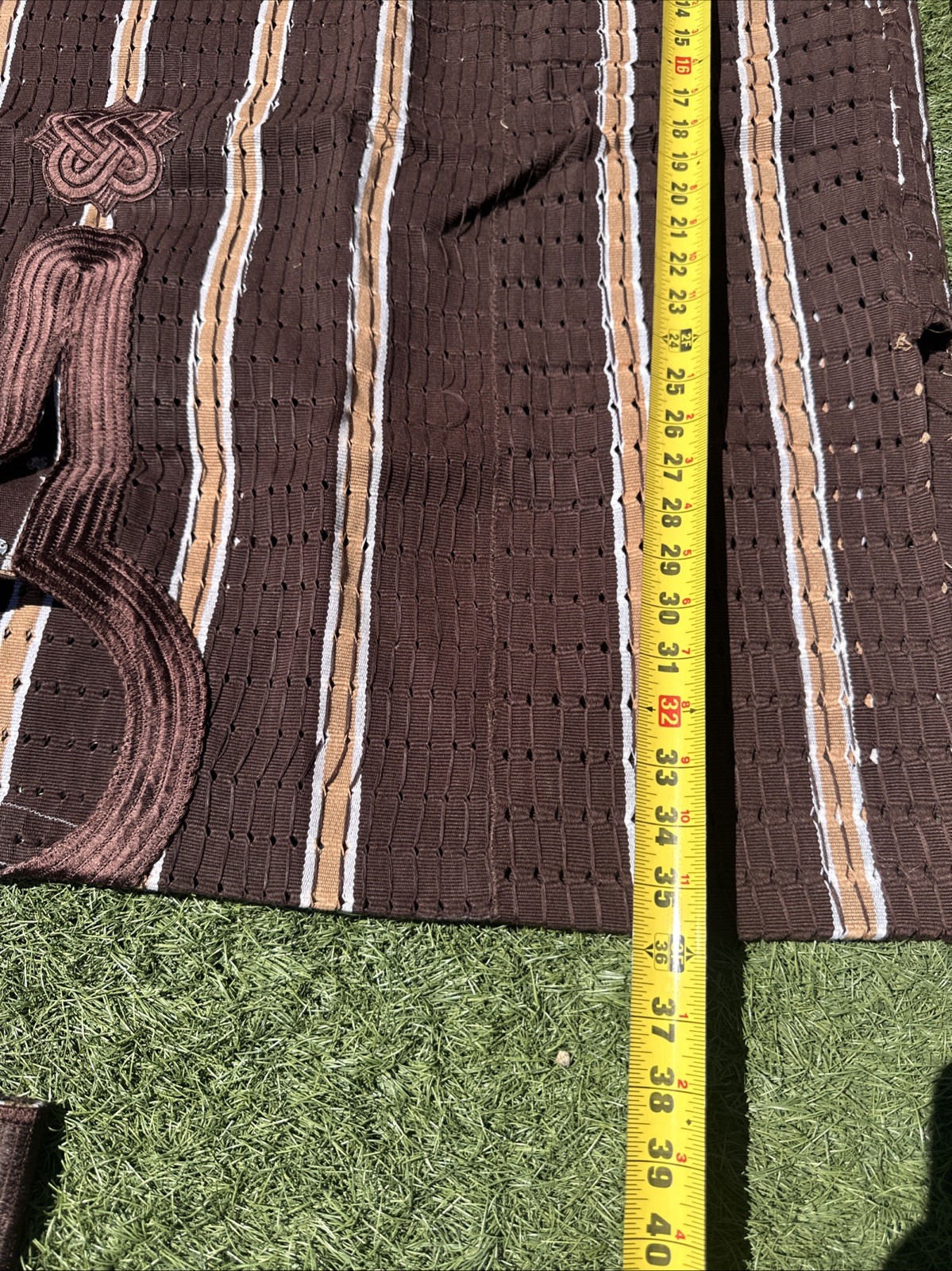 Agbada Dashiki African Men Embroidery Robe 4 Pieces Bazin Shirt Pants Suit Set