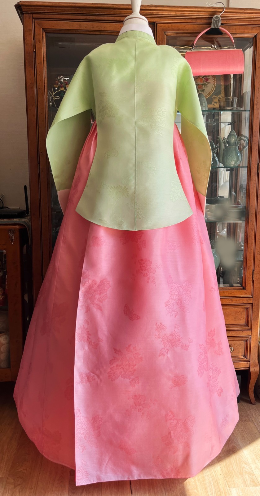 Korean Traditional Dress Dangui Hanbok Set-Green & Peach/Petticoat 2 Norigae Bag