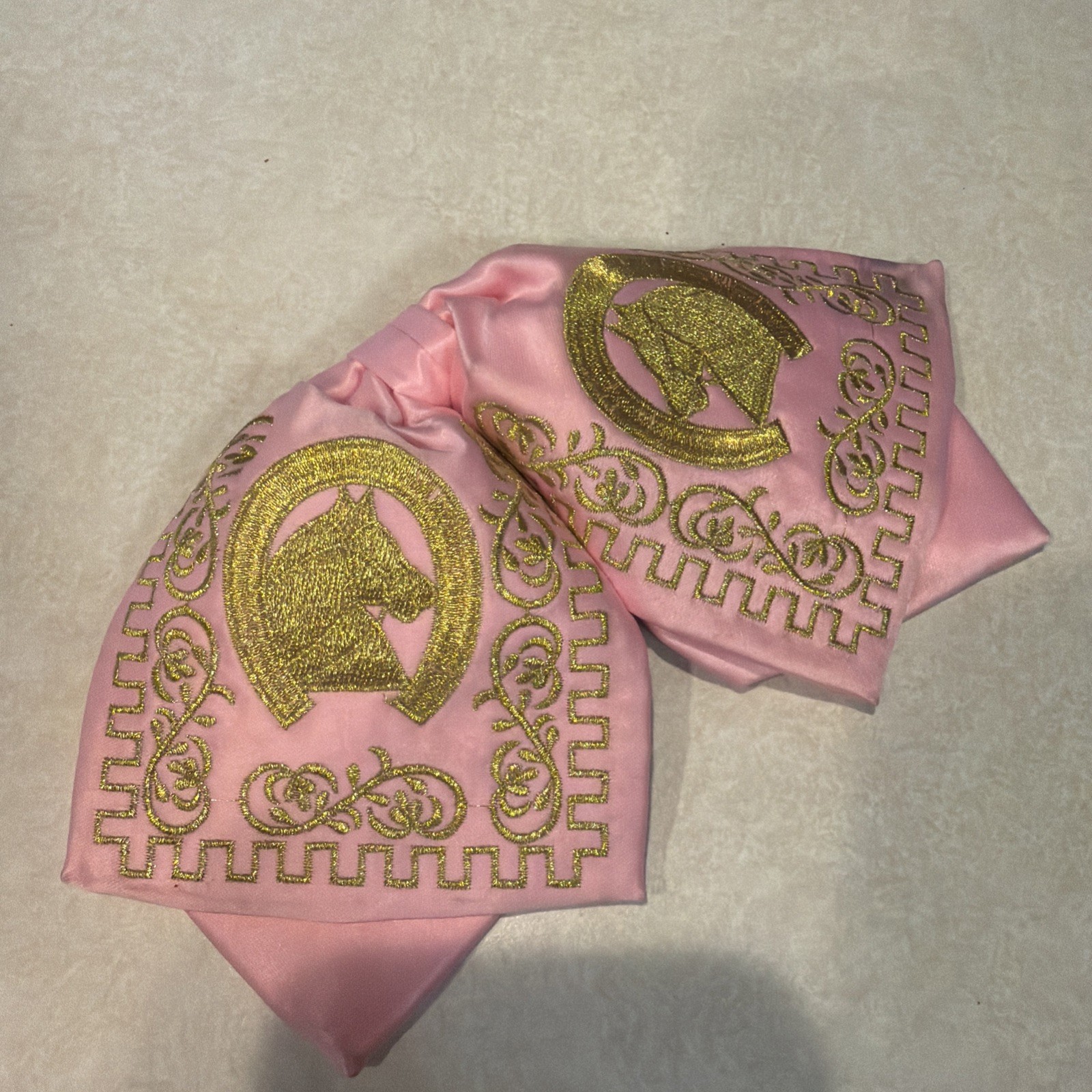 Mariachi Bow Tie, Pink With A Horseshoe and Horse Embroidered / Moño Charro
