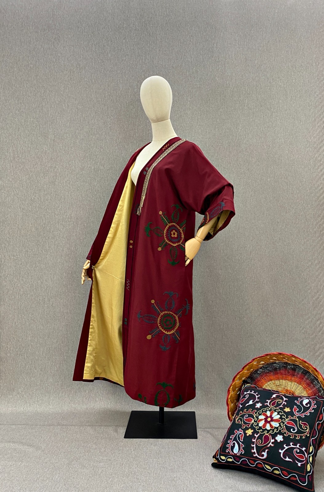 Vintage Uzbek Suzani Chapan Robe Jacket Embroidered OOAK Boho Ethnic Coat Kimono