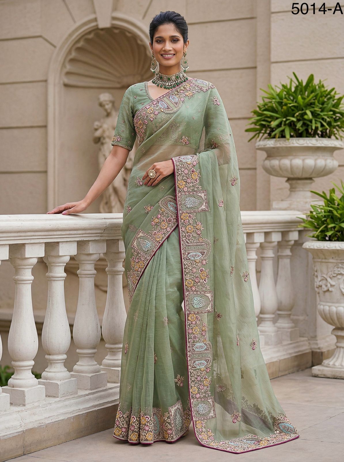 STEPNSHOP PREMIUM SAREE WEDDING WEAR WITH THREAD & ZARI WORK 22573