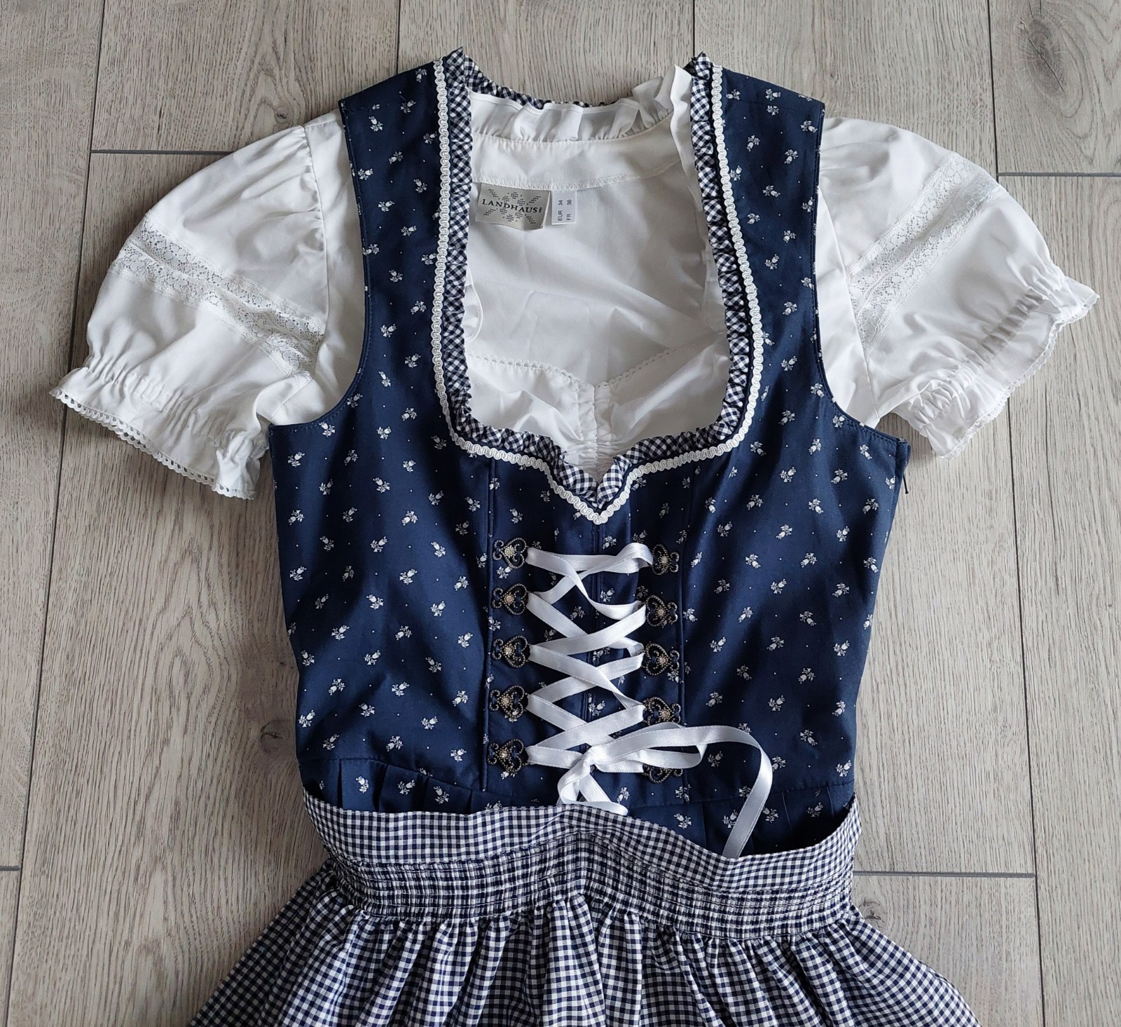 Dress with a blouse Austrian German Traditional, VTG, LANDHAUS, 38 eur, new