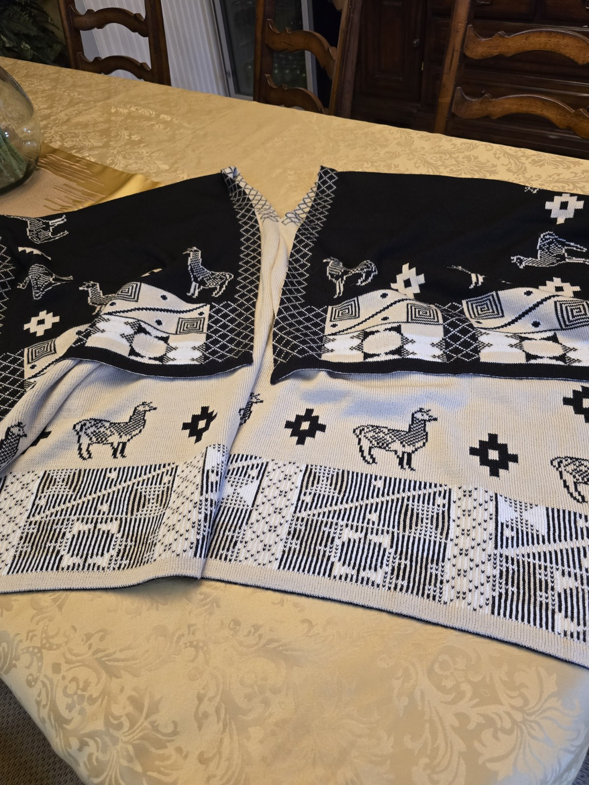 Peruvian Poncho Wool