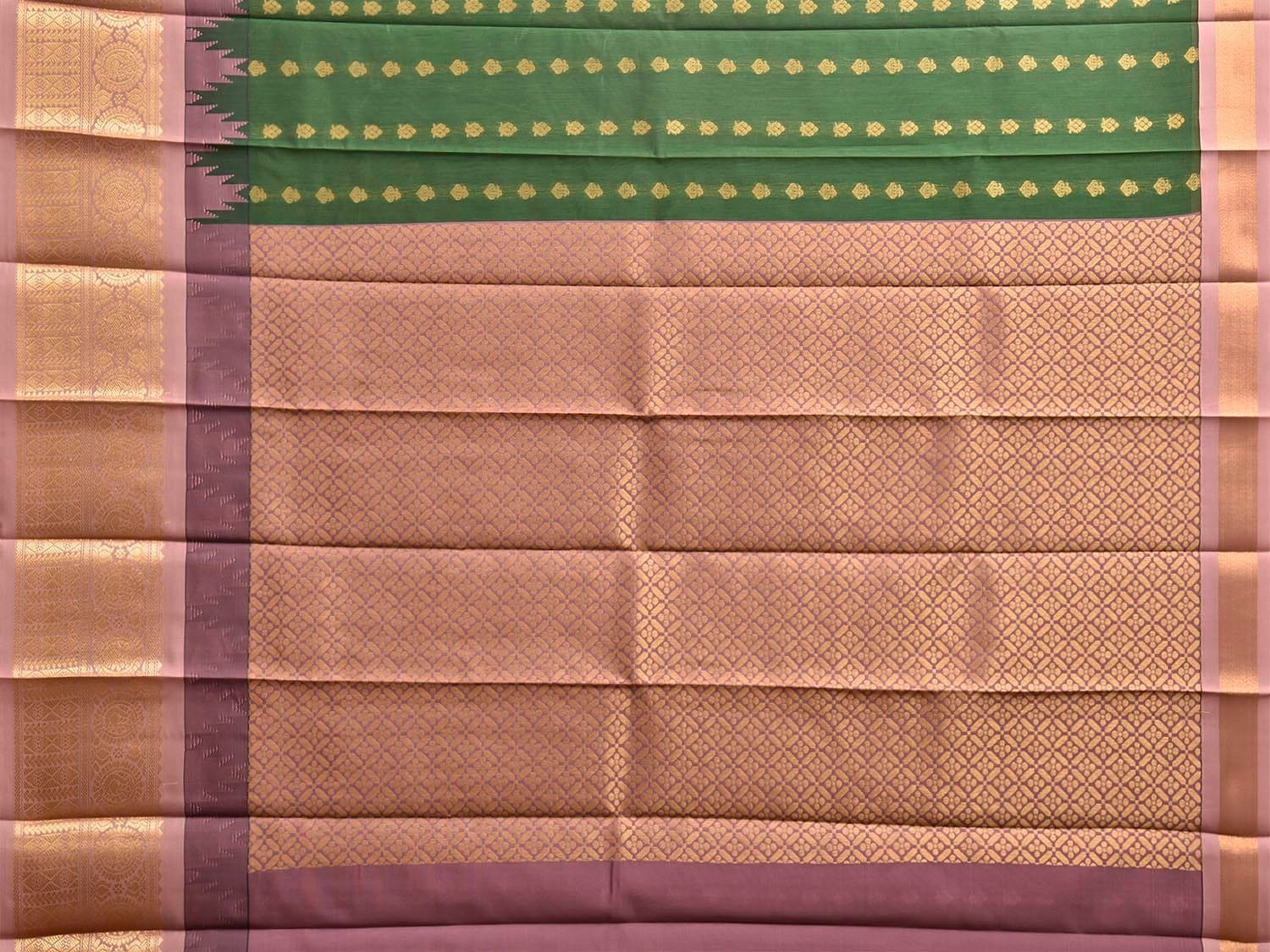 Women Green Gadwal Cotton Saree With Traditional Border And Blouse Piece