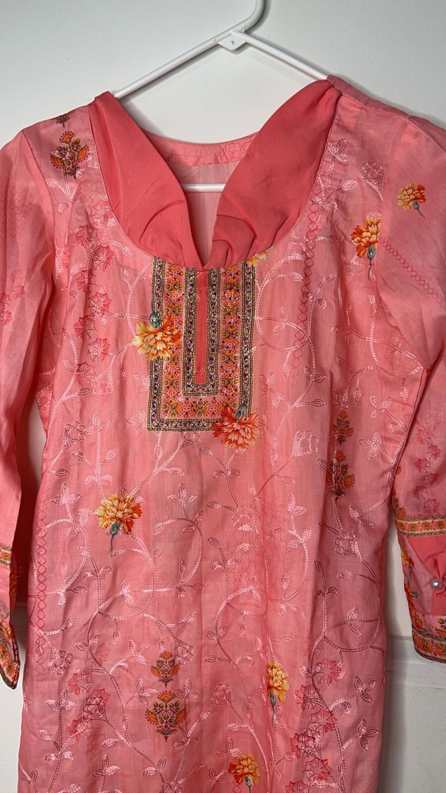 Pakistani Indian Beautiful Flower Party Wears Small / Medium