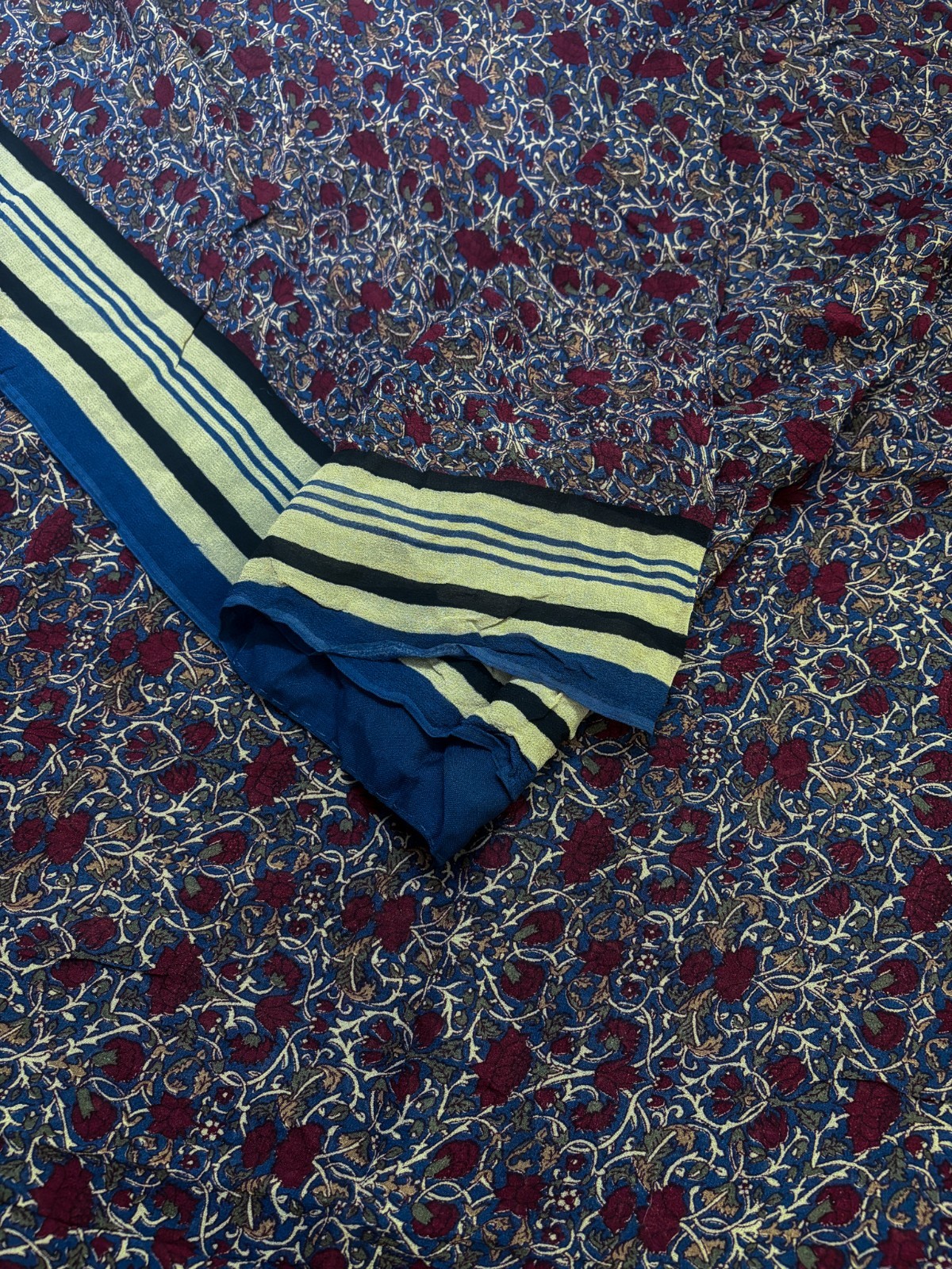 Vintage Chiffon Silk Saree, Lightweight Fabric for DIY & Sewing CS1198