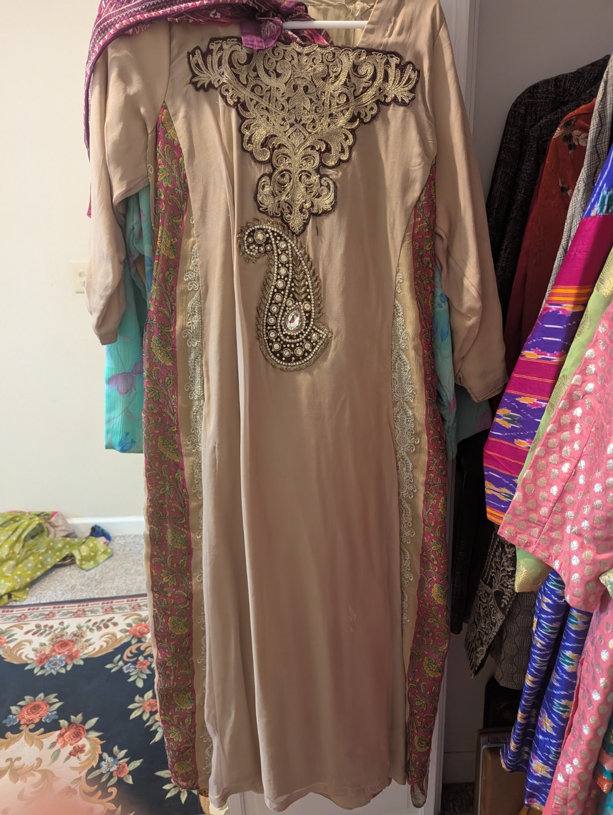 Pakistani 4 Long Dresses Beautiful Long Kurta Dupatta Sz 44 .