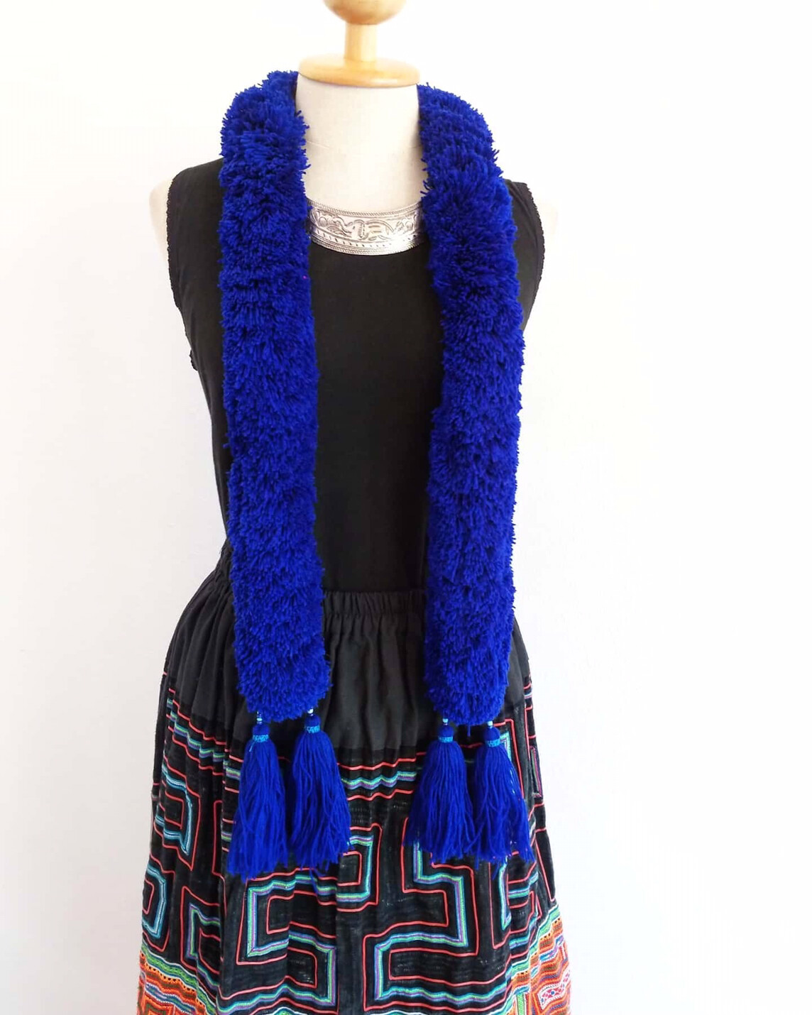 Women’s Thai Yao Hill Tribe Tassel Handmade Chic Scarf Decorated Length 55 “