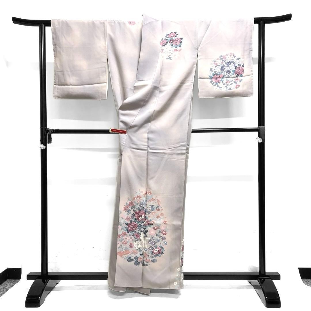 Kimono 103b Formal Visiting Kimono Silk Gradation Floral