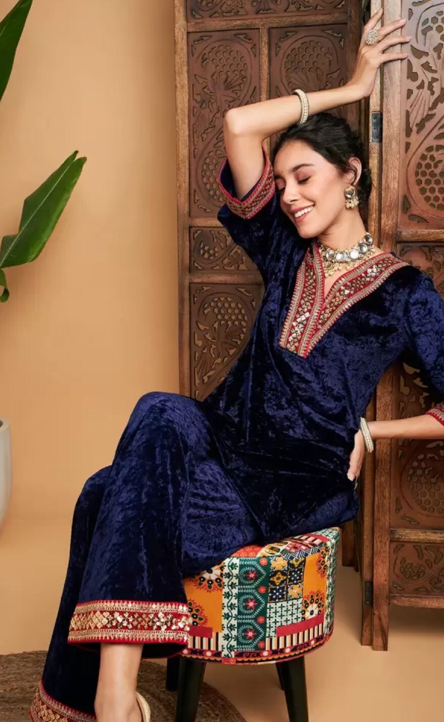 Women Indian Ethnic wear; Navy Blue Gotta Patti Velvet Kurta Palazzo Set.