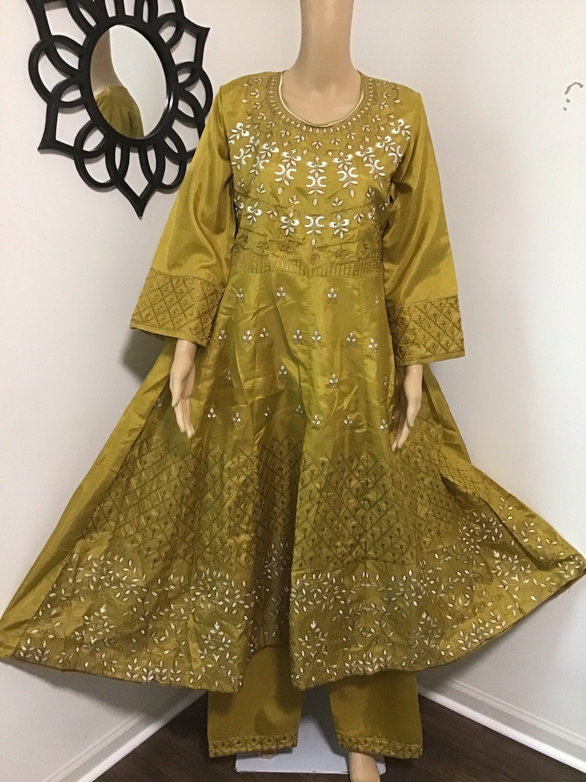 Ethnic Pakistani Indian Fancy Embroidered Anarkali maxi 2pc