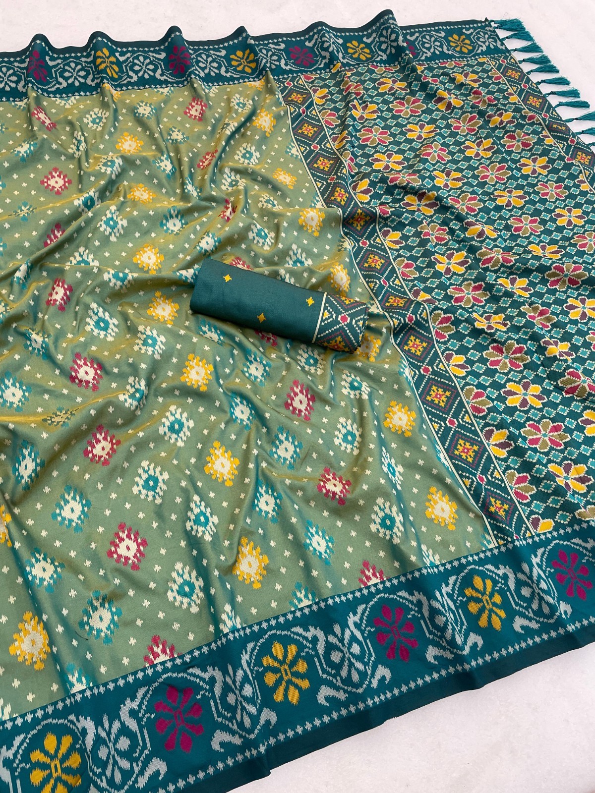 Ethnic Wear Patola Print Silk Saree With Blouse For Function & Festival