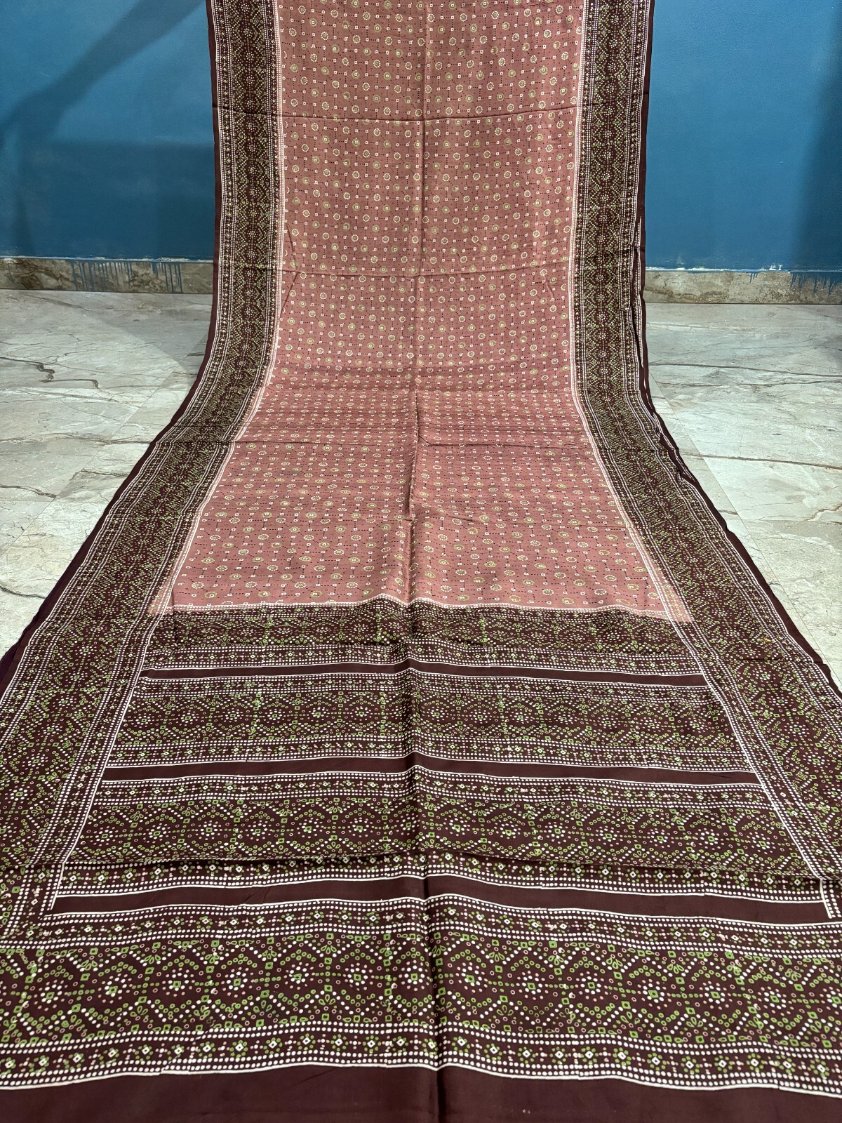 Craft Bazaar’s Vintage Silk Sari, Pure Silk Saree, Sewing Wrap, Soft Wrap SS1537
