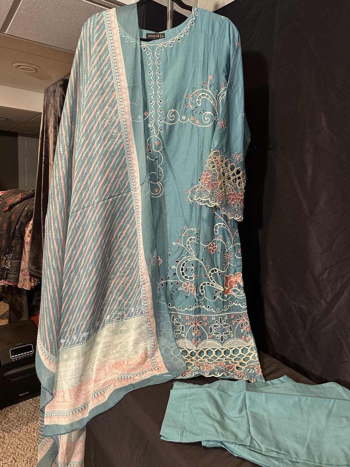 Bin Saeed Beautiful Cutwork Emb 2 Pc Suit-Chiffon Dupatta-M & L- $44 ‼️ Sale
