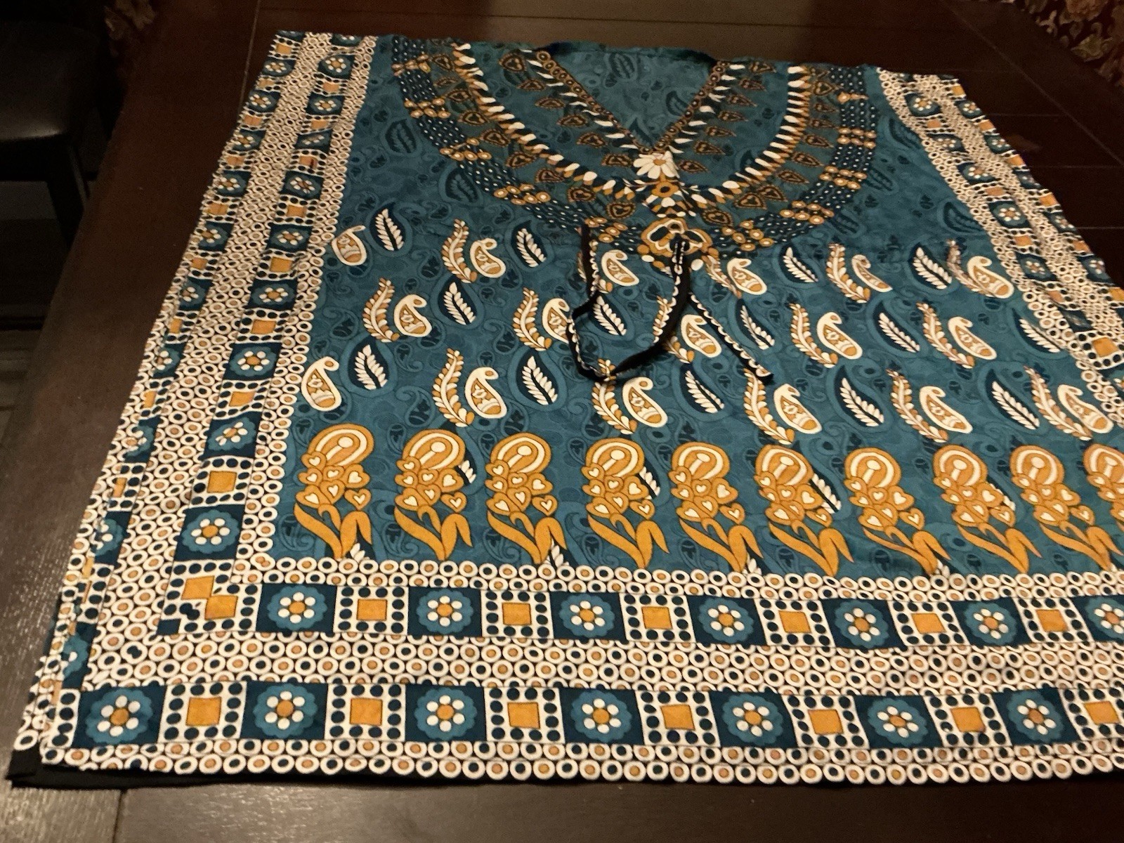 Polyester Dashiki poncho caftan Paisley Flower Border Print On Blue drawstring,