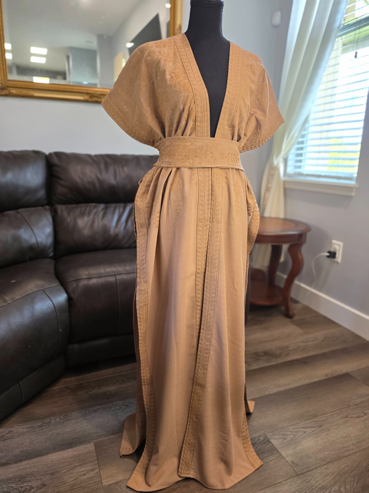 Palestinian Jordanian Beige Tatreez Abaya Thobe with Gold Embroidery & Belt