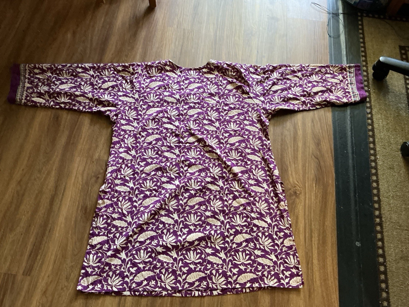 Polyester Crepe Flower Floral Purple Indian Kurta Kurti Top, 33” Long 46” Bust
