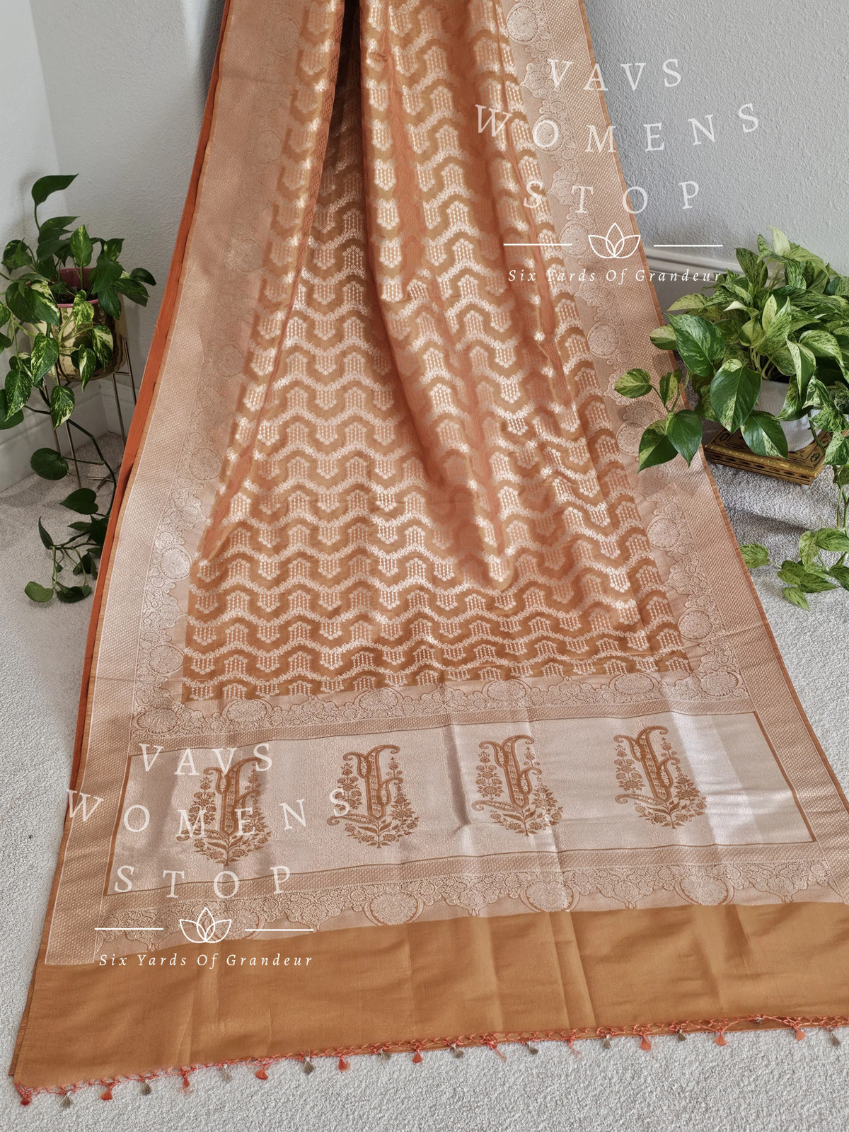 Benarasi Uppada Katan Silk Tissue Saree – Blouse