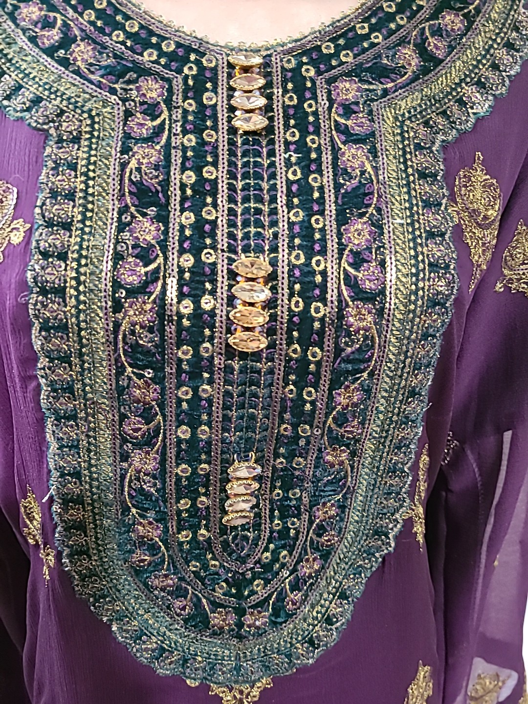 Pakistani 3PC Kameez Shalwar Dupatta Purple Women Size L Chiffon PRE-OWNED