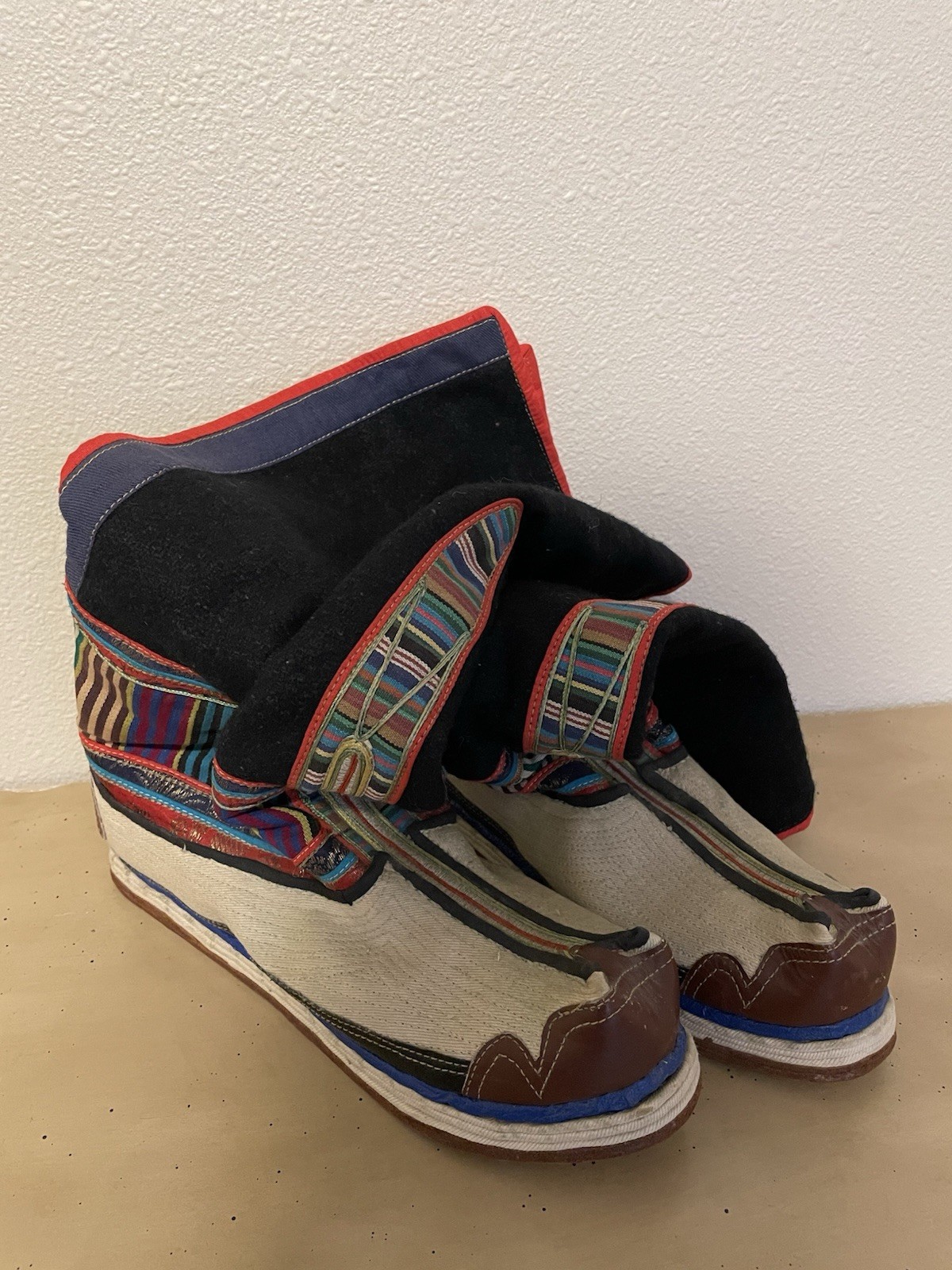 Vintage Mongolian Tibetan Tribal Handmade Wool Felt Leather Snow Boots 12