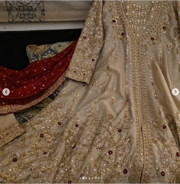Elegant Handworked Kameez Set with Lace Border Dupatta in Deep Maroon & Beige