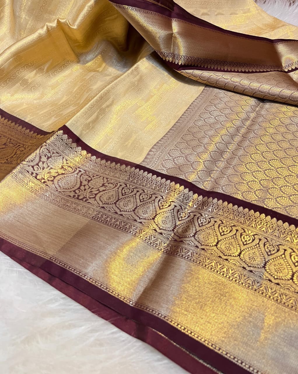Traditional Banarasi Katan Silk Brocade Saree with Beautiful Contrast Big Border