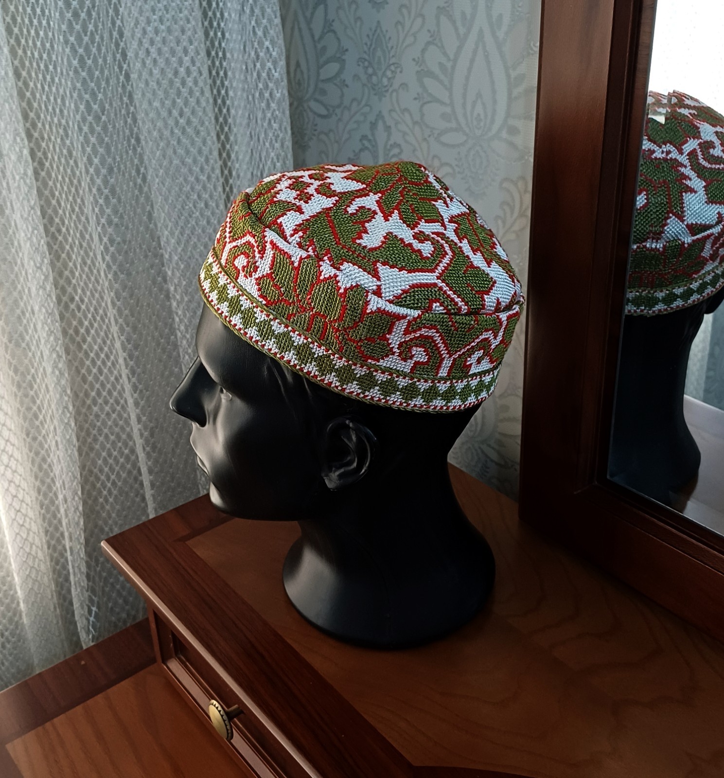 Uzbek Embroidered Skull-cap 23.2″/59cm Traditional Kufi Hat Ethnic Doppa Unisex