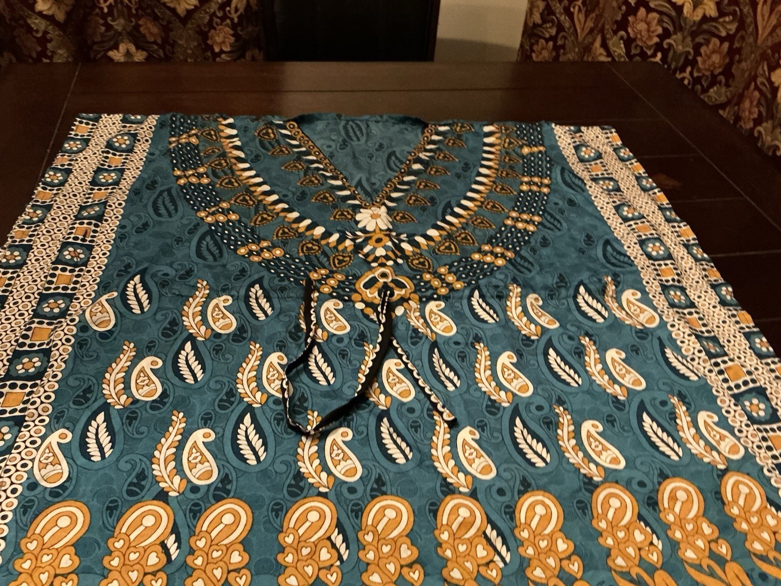 Polyester Dashiki poncho caftan Paisley Flower Border Print On Blue drawstring,