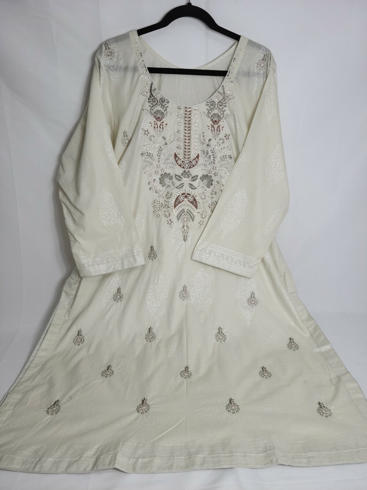 Pakistani Lawn Embroidery Kameez Shalwar Chiffon Dupatta 3XL Bust 50