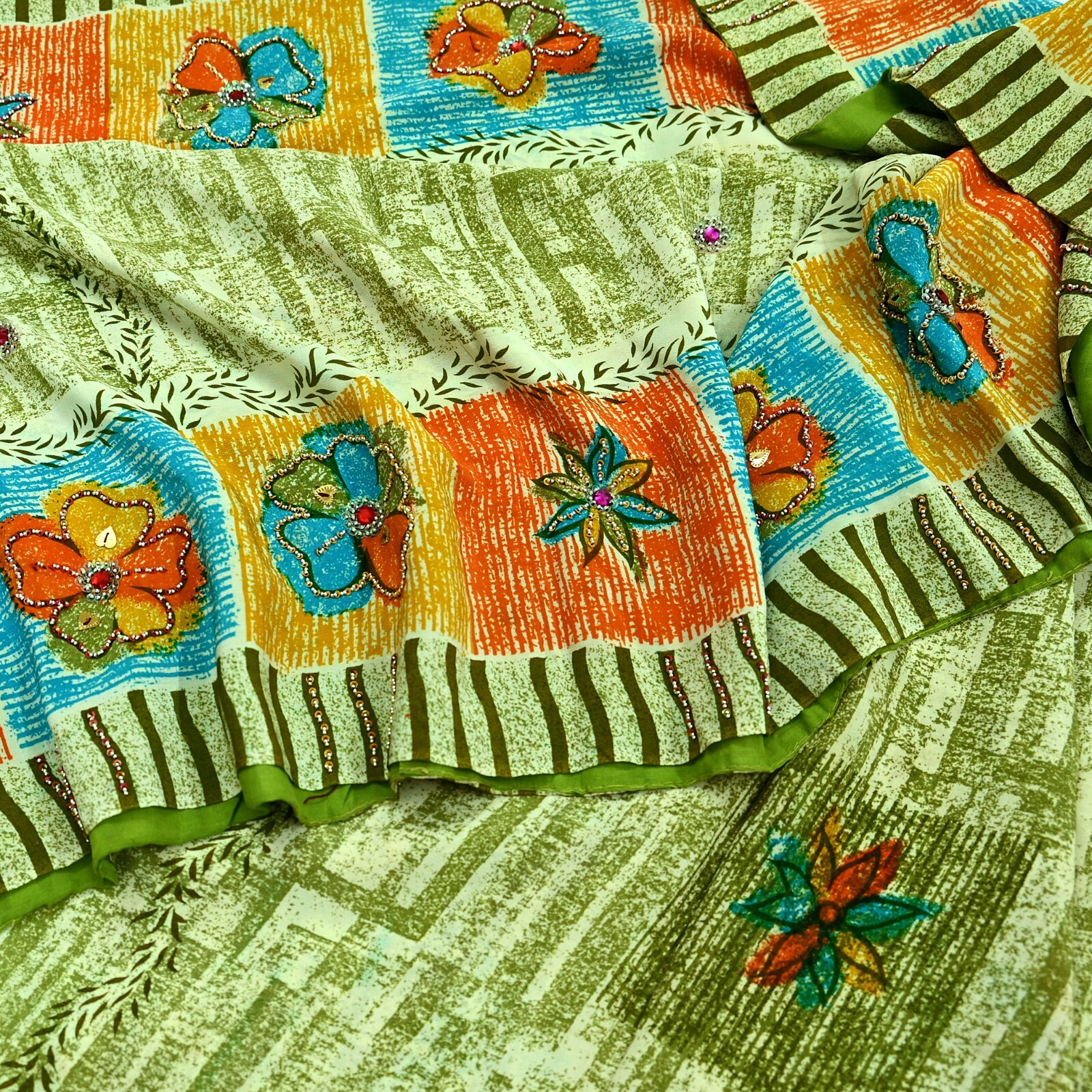 Vintage Sari Ivory & Green Pure Crepe Silk Hand Embroidered Sarees 5yd Sewing