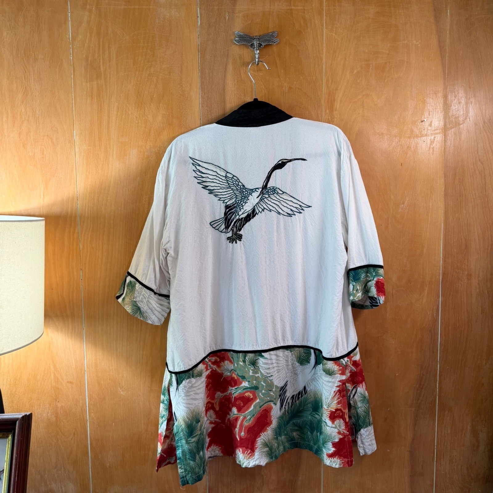 Vintage Globe Trotter Bali Rayon Kimono Jacket White Embroidered Crane Medium