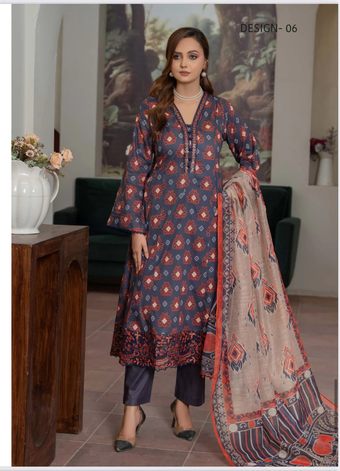 Pakistani Salwar Kameez Suit, Cultural Wear for Women, Ju103