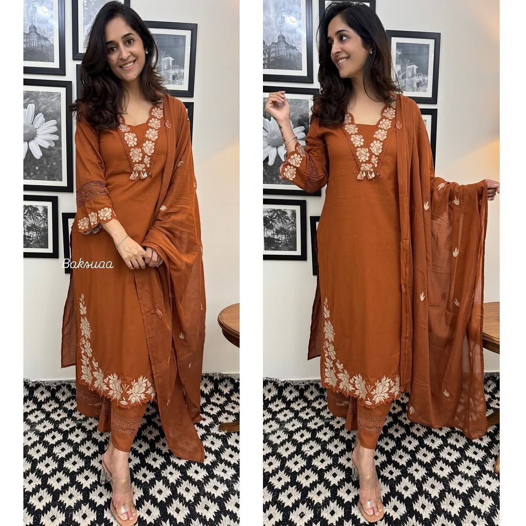Women Embroidered Cotton Salwar Kameez Suit Set with Dupatta Indian Ethnic Dress