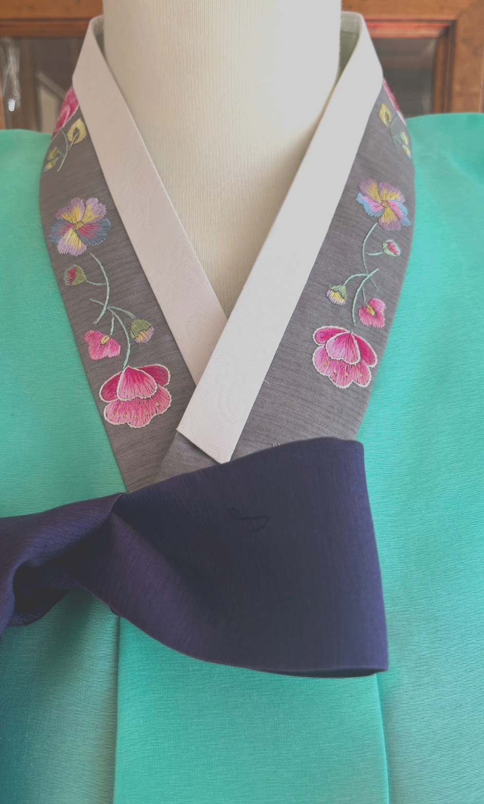 Korean Traditional Dress Silk Hanbok Set-Mint & Pink / Petticoat & Hanbok Bag