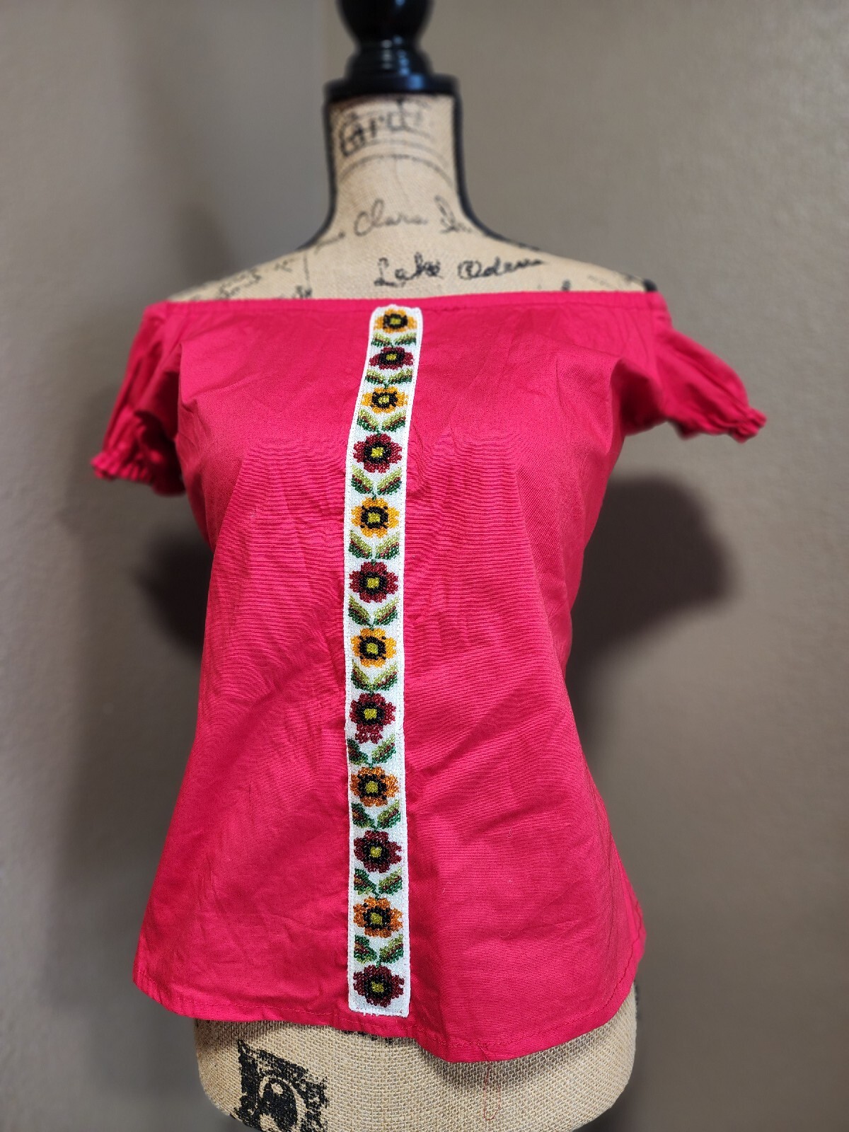 Mexican glass beaded chaquira Fitted blouse SM hand made in Oaxaca, Mexico