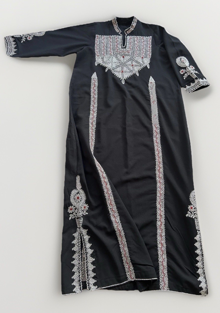 Qasab Tara Vintage Palestinian Traditional Thobe- Hand-Embroidered Tatreez Dress