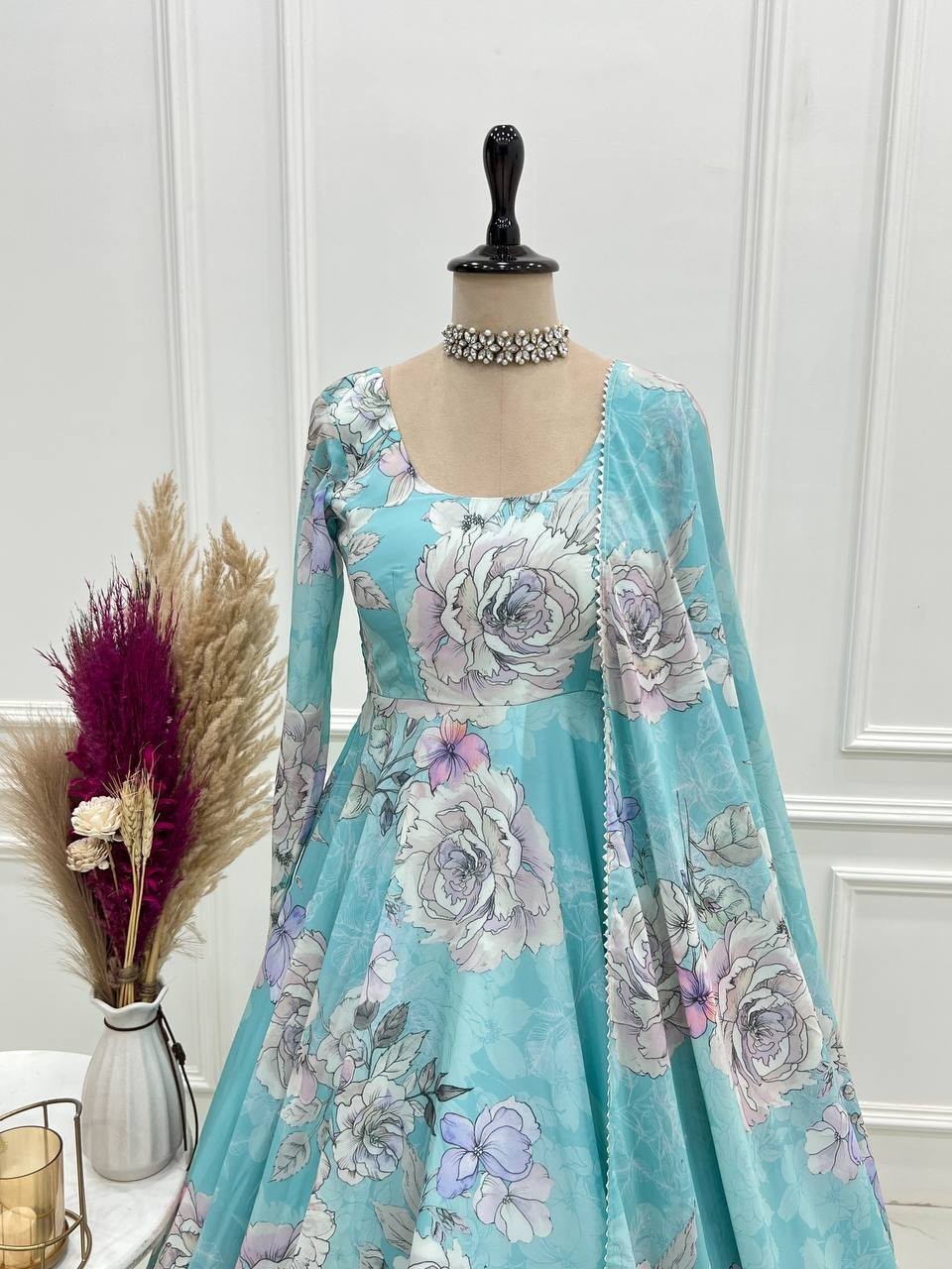 Stunning Heavy Georgette Readymade Salwar Kameez With Dupatta For Party Wear L